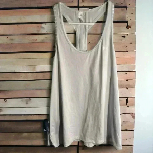 Under Armour Women's Gray Athletic Tank Size Medium. #Workout #Athletic #Tanks - Picture 4 of 4